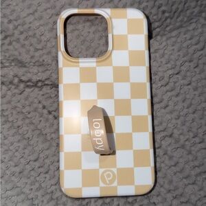 Loopy Case Tan and White Checkered Phone Case iPhone 15 Pro Max